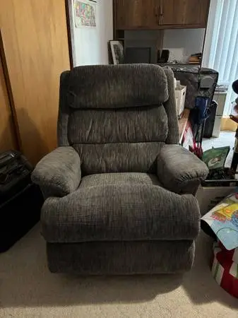 Lazy boy recliner