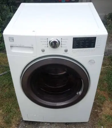 KENMORE WASHER WORKS GREAT. $140.