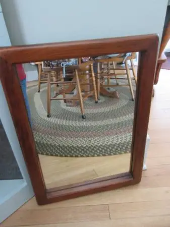 WOODEN MIRROR 24 x 18