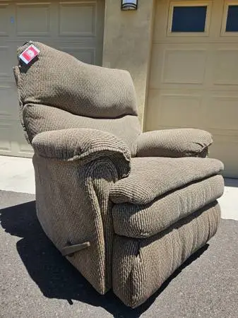 HIGH END GLIDER SWIVEL RECLINER CHAIR