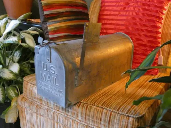 vintage mailbox