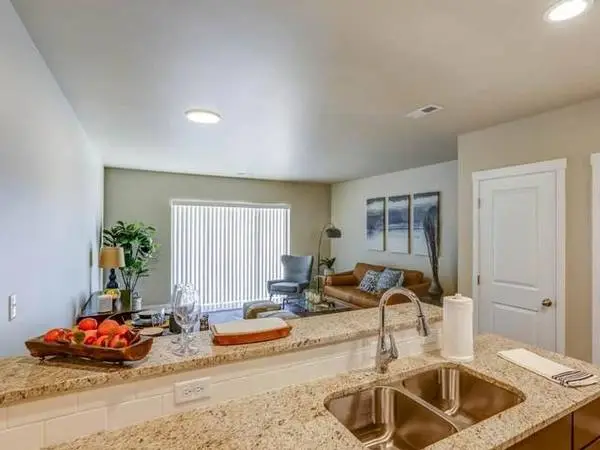 Air Conditioning, Refrigerator, Playground, Fitness Center