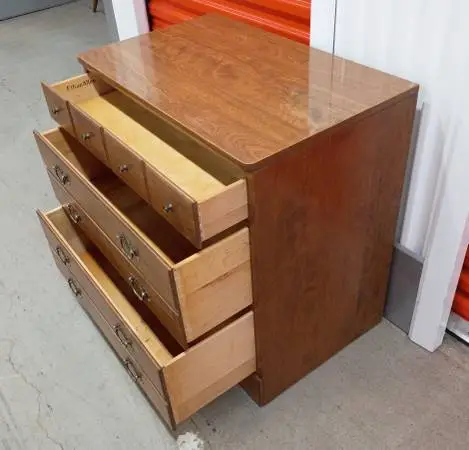 Vintage ETHAN ALLEN Heirloom Nutmeg 3 Drawer Dresser Chest of Drawers