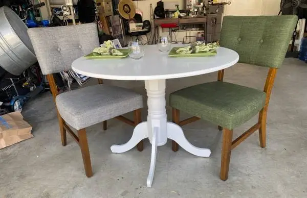 Dining Table & 2 Chairs Home Furniture