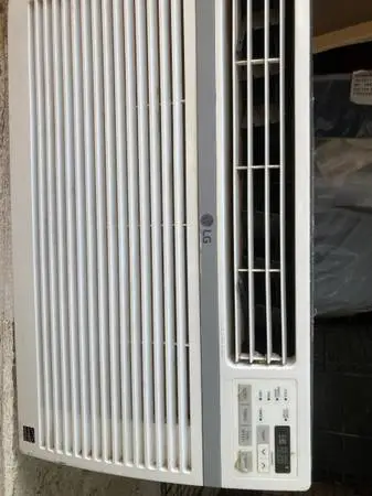 12,000btu Air Conditioner
