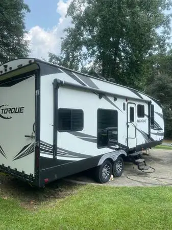 Toy hauler 2019 used two times