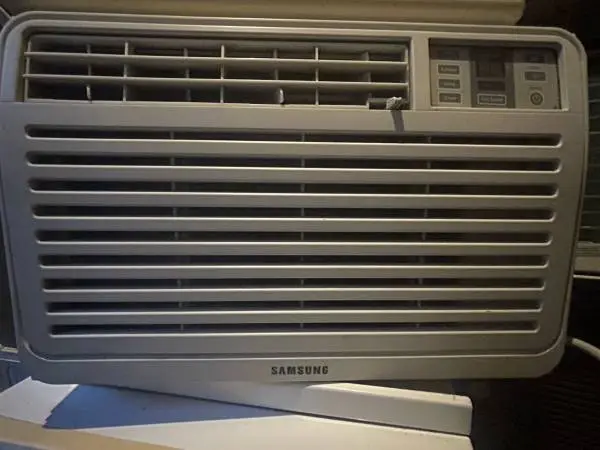 Perfect 6300 btu Air Conditioner