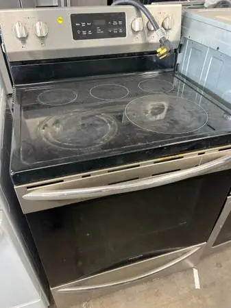 Frigidaire stainless steel glasstop stove