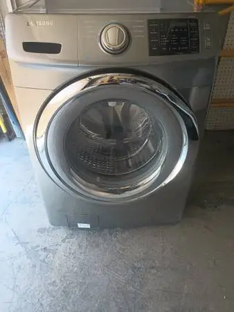 VRT SAMSUNG super capacity washer, working great
