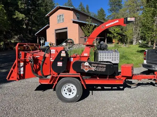 4- Morbark Chipper