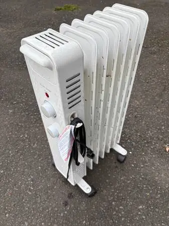 Electric radiator heater