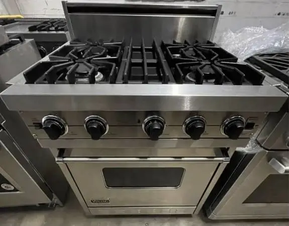 Viking Stainless Steel 30” Inch Wide Gas Range Sealed Burners