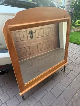 NICE MIRROR/ DRESSER MIRROR 43x41ht $30