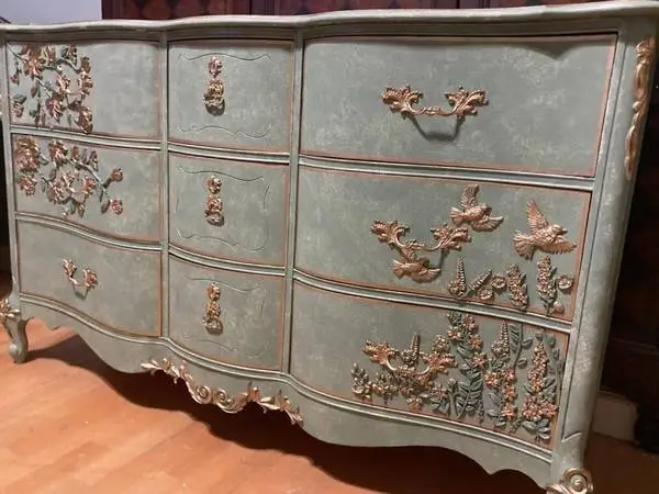9 Drawer Dresser