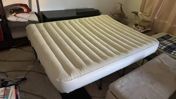 Frontgate EZ Bed Inflatable Mattress