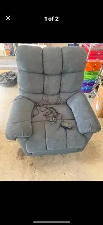 Blue lift recliner