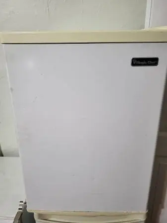 Magic Chef Mini Fridge