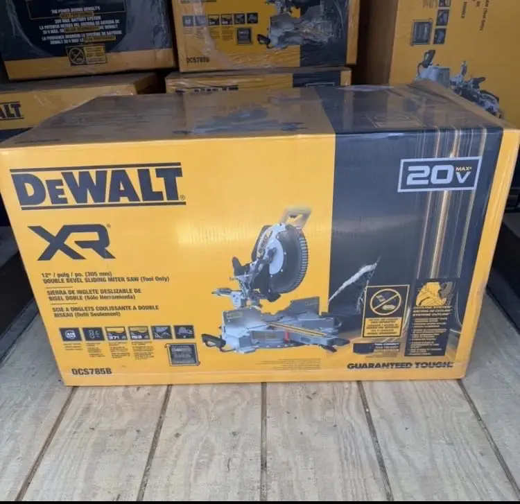 Dewalt Dcs785b 12-in 20-volt Max Dual Bevel Sliding Compound Cordless Miter Saw
