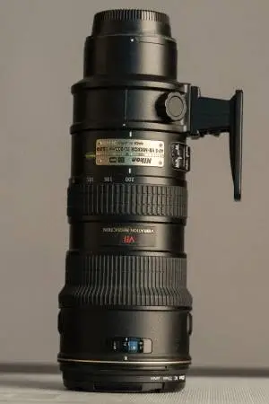 SOLD Nikon AF-S NIKKOR 70-200mm f/2.8 G ED VR IF Lens