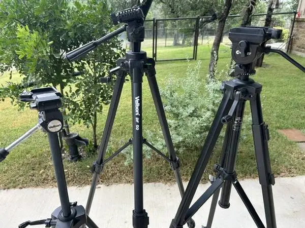 Tri-pods  - Camera Tri-pods - Photography Equipment