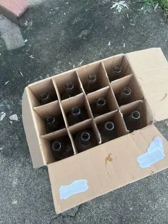 Wine bottles — Green & Clear