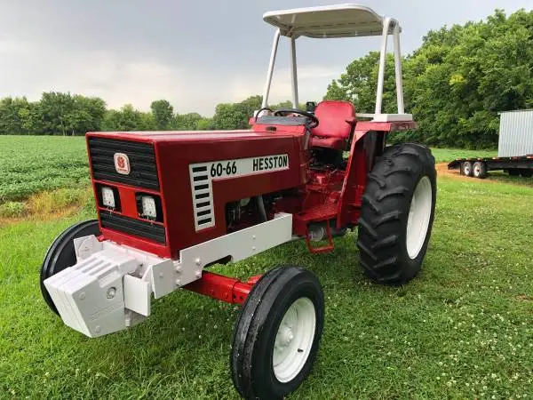 1985 Hesston 60-66 Diesel Tractor