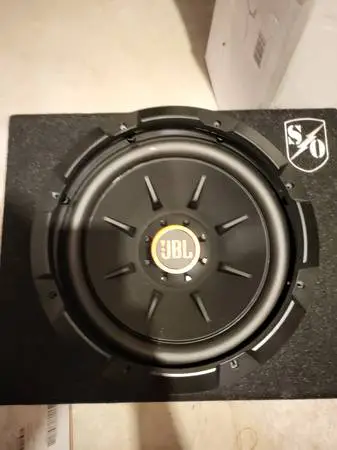 Jbl subwoofer with box