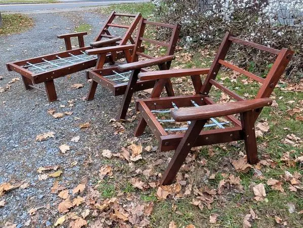 3 pieces Redwood Chaise lounge and Two armchairs set