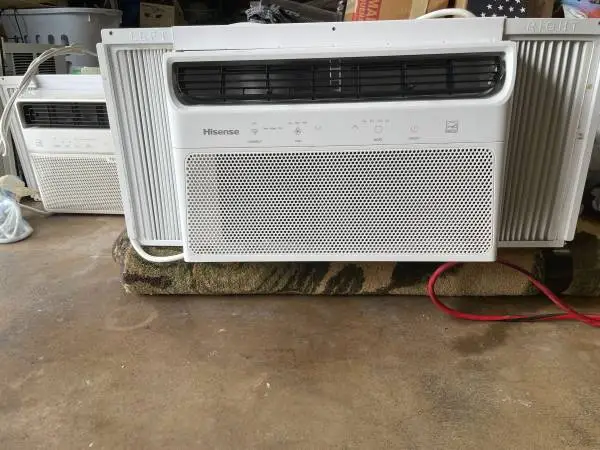 WINDOW AIR CONDITIONERS