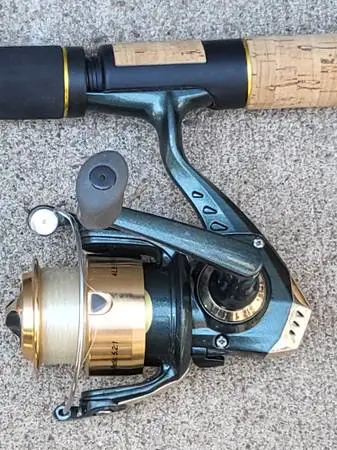 CABELAS CLASSIC IM6 GRAPHIT ROD WITH REEL