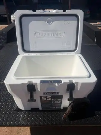LIFETIME 55 QT WHEELED COOLER NEW