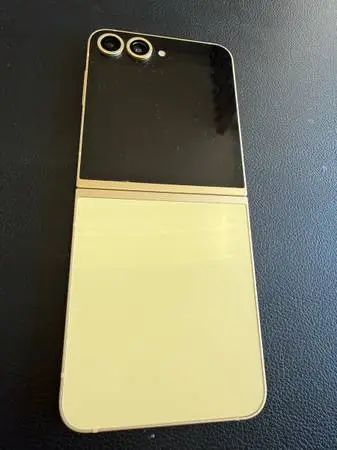 Galaxy Z Flip 6 256GB Unlocked
