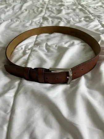 New Men’s Belt Size 32”