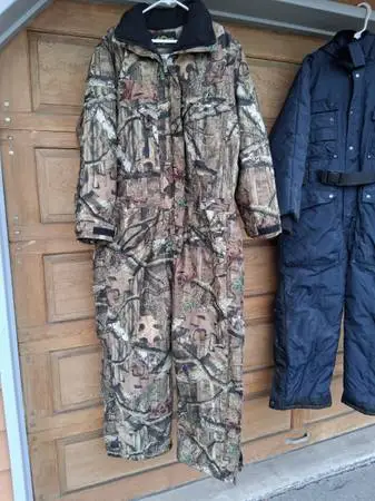 Cold Weather Hunting / Fishing Gear