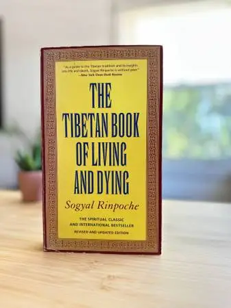 The Tibetan Book of Living and Dying Book by Sogyal Rinpoche