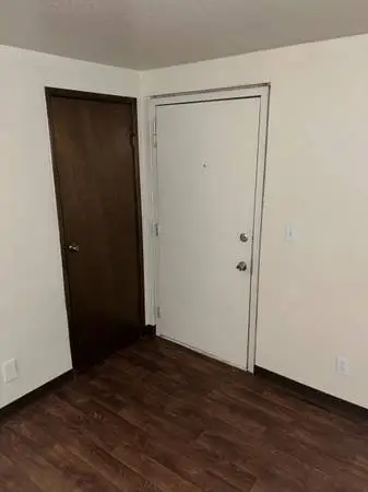 Pet friendly community in Anchorage. 1 BD / 1 BA. Call for tour!