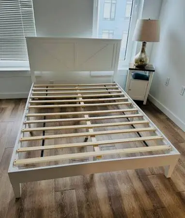 Beautiful White bed- Like new. Take it for ANY price.