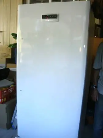 6 Frigedaire Freezer
