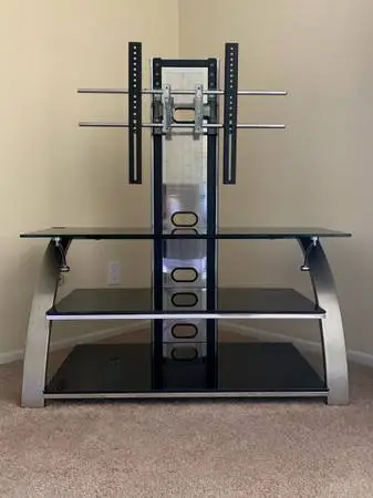 Flat Panel Television Mount System