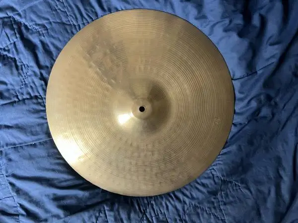 Vintage Ufip medium thin crash cymbal
