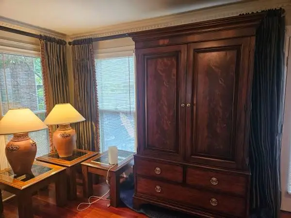 INSIDE TAG SALE-estate/moving. Friday 7/31-Saturday 8/1