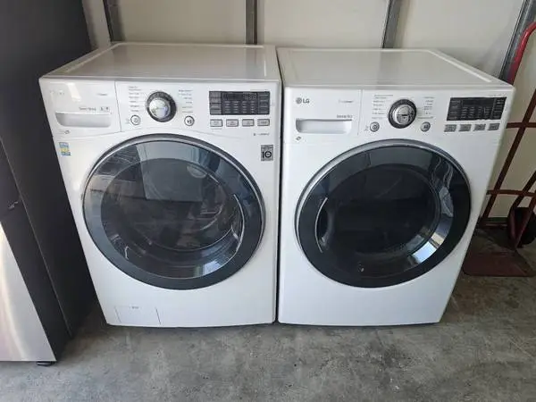Washer and dryer lg set
