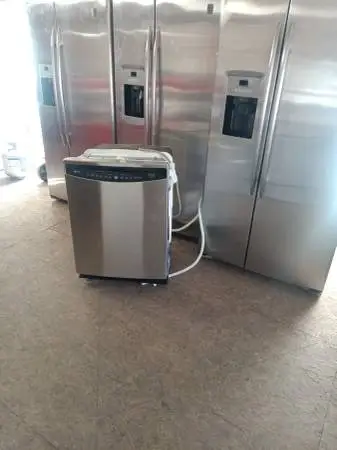 Excellent Condition!!!! Stainless Steel Refrigerator