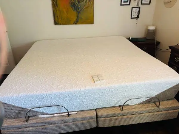 Electric memory foam king size bed