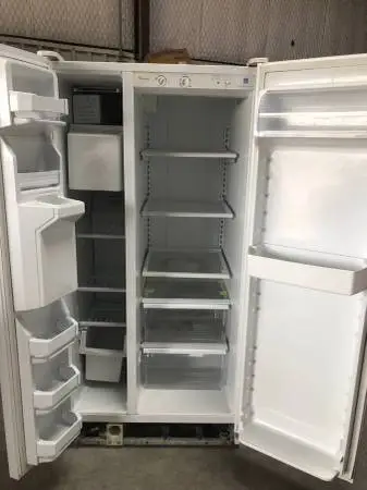 Whirlpool Refrigerator 22 Cu Ft Side by Side Ice Maker Water Dispenser
