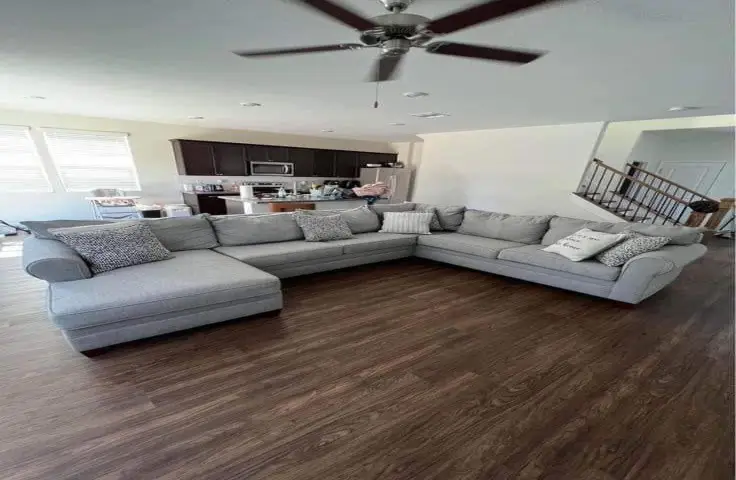 sectional couch includes with pillows