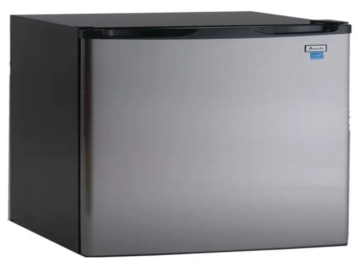 Avanti Counterhigh Refrigerator
