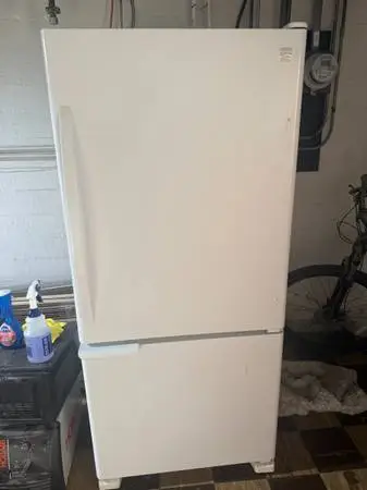 Kenmore fridge for sale