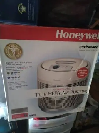 Large room air purifier