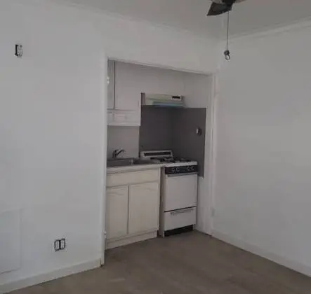 MOVE-IN SPECIAL 1 MONTH FREE-STUDIO APT CLEAN&QUIET SMALL BLD